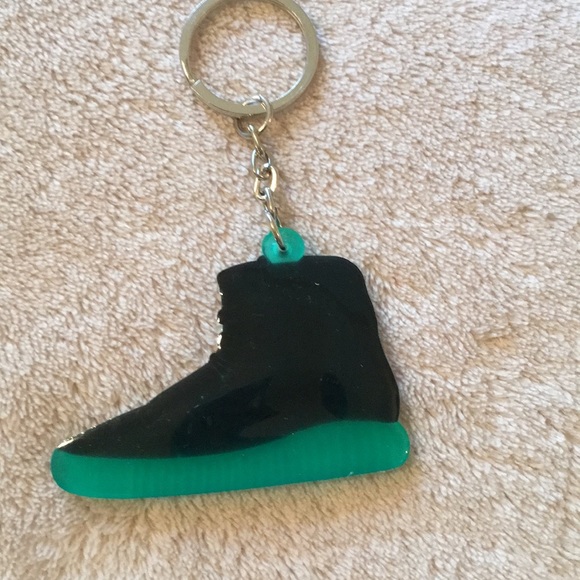 Yeezy 750 Boot Key Chain NWT - Picture 3 of 3